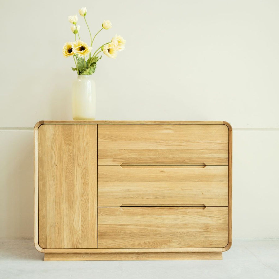 VESKOR Solid oak chest of drawers from the Alina collection modern Nordic furniture